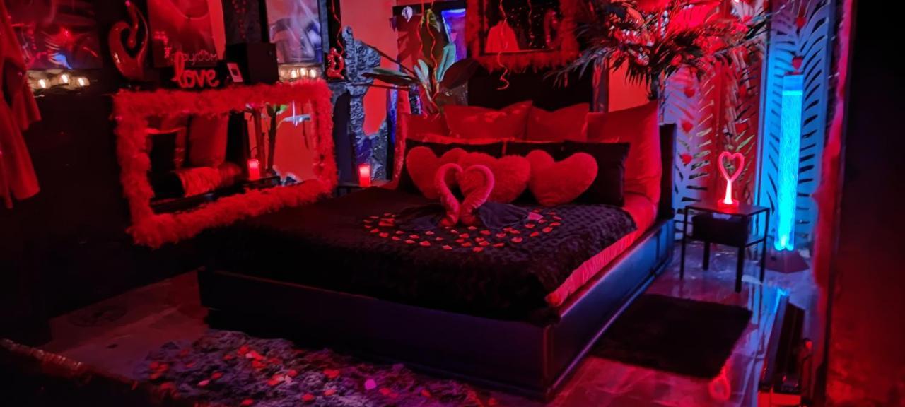 Loft Romantique Hammam Spa Privatif Playroom Гренобъл Екстериор снимка
