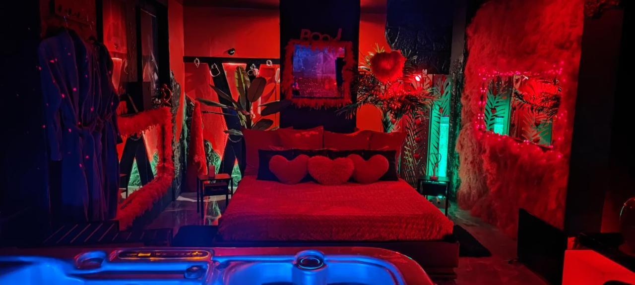 Loft Romantique Hammam Spa Privatif Playroom Гренобъл Стая снимка