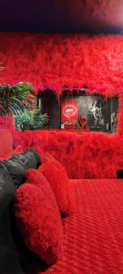 Loft Romantique Hammam Spa Privatif Playroom Гренобъл Екстериор снимка